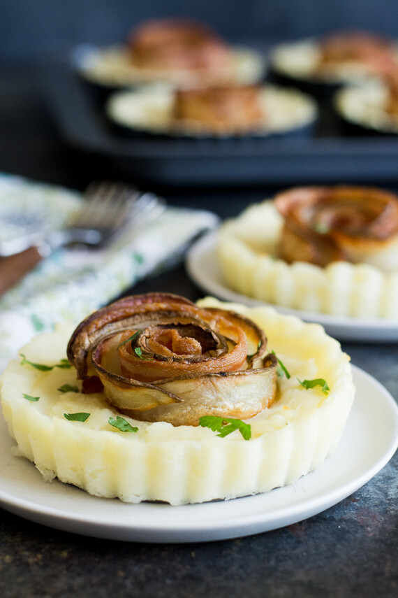 Mashed Potato Pie with Potato Bacon Roses