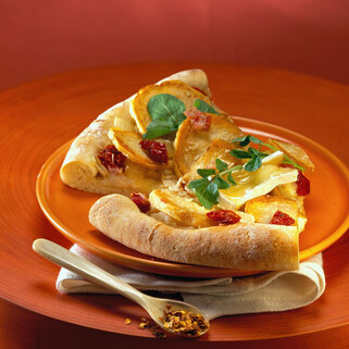 Potato Lyonnaise Pizza with Brie Cheese