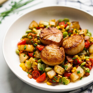 Garlic Butter Scallops with Succotash
