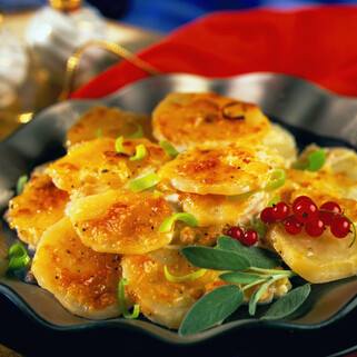 Spicy Idaho® Potato and Chestnut Casserole