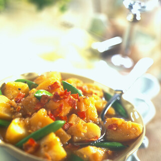 Smothered Potatoes & Vegetables 