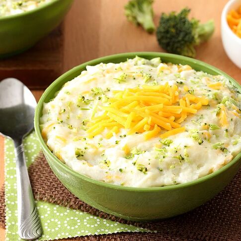 Broccoli and Cheese Mashed Idaho® Potatoes 