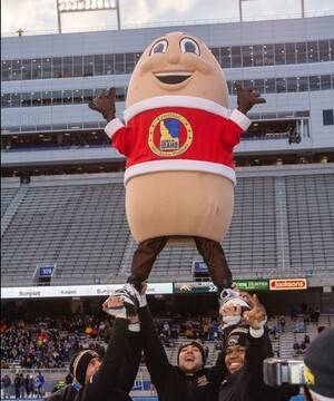 Who’s The #1 College Football Bowl Mascot? The Idaho Potato Commission’s One And Only Spuddy Buddy!