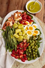 Potato & Garlic Shrimp Niçoise Salad with Green Onion Vinaigrette 