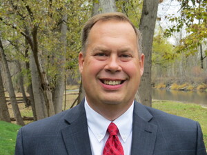 STANLEY TROUT JOINS IDAHO POTATO COMMISSION AS FOODSERVICE PROMOTIONS DIRECTOR/SOUTHEAST 