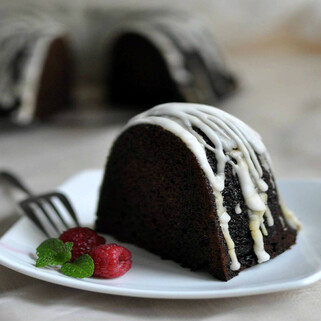 Wet Chocolate L'Orange Pound Cake