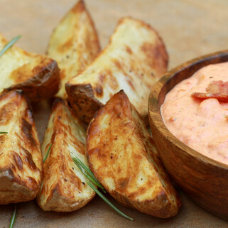 Spicy Roasted Red Peppers & Bacon Dip