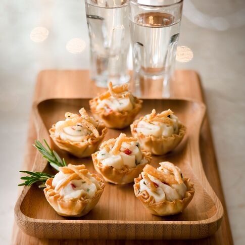 Fresh Gourmet® Crispy Onion, Rosemary and Idaho® Mashed Potato Bites 