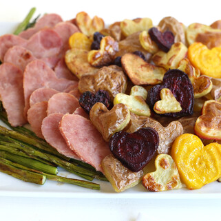 Roasted Idaho® Potatoes and Ham with Caramelized Onion Dip