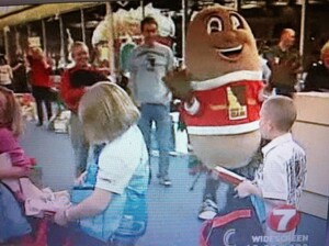 Idaho Potato Commission Helps Spread Christmas Cheer to Underprivileged Boise Children