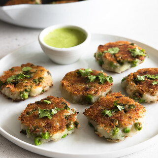 Aloo Tikki (Idaho® Potato Patties) with Chutney