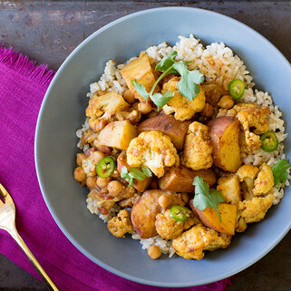 Chickpea, Idaho® Potato and Cauliflower Curry