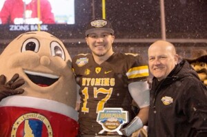 WYOMING COWBOYS DEFEAT THE CENTRAL MICHIGAN CHIPPEWAS IN THE HIGHLY ANTICIPATED 21st ANNUAL FAMOUS IDAHO® POTATO BOWL