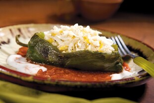 Chile Relleno de Papa de Idaho® Coliflor y Queso de Cabra