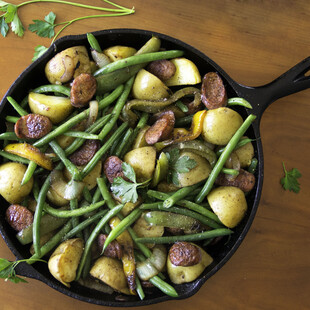 Sausages, Onions, Idaho® Potatoes, Peppers and Green Beans 