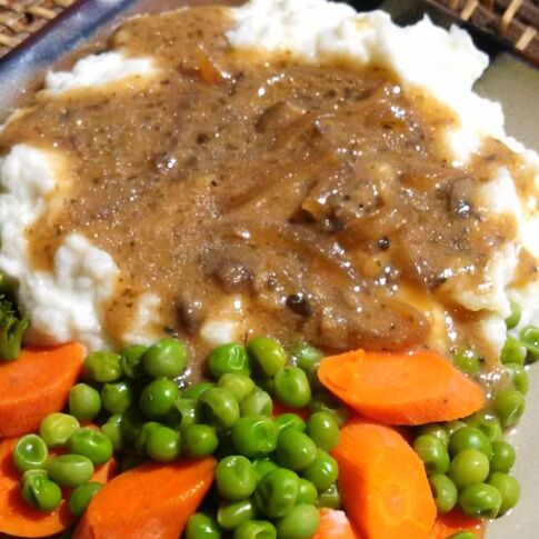 Vegan Mashed Idaho® Potatoes With Vegan Mushroom & Onion Gravy