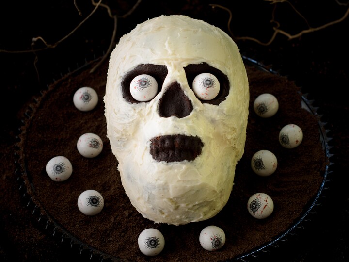 Chocolate Idaho® Potato Skull Cake