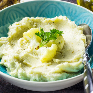 Easy Half-Mashed Potatoes With Cauliflower