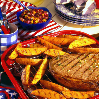Thyme and Paprika Grilled Idaho® Potatoes 