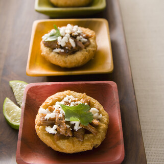 Casuelitas & Carnitas