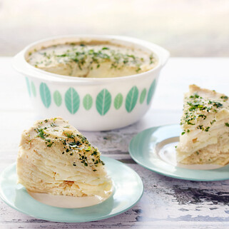 Instant Pot Vegan Scalloped Potatoes 