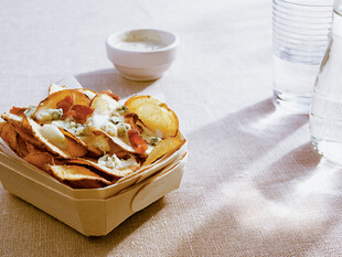 Papas de Idaho® Fritas con Queso Azul