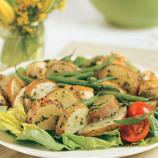 Idaho® Potato and Pesto Chicken Salad