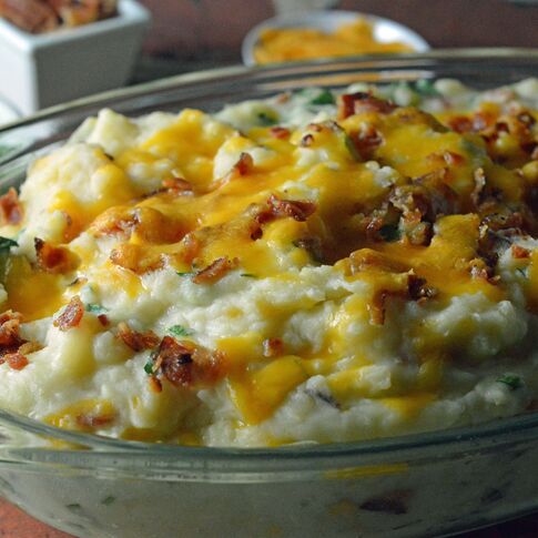 Bacon Cheddar Mashed Potatoes