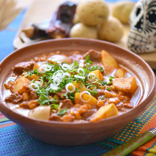 Papas en Mole